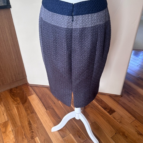 Adolfo Dominguez color blocked skirt - Picture 3 of 8